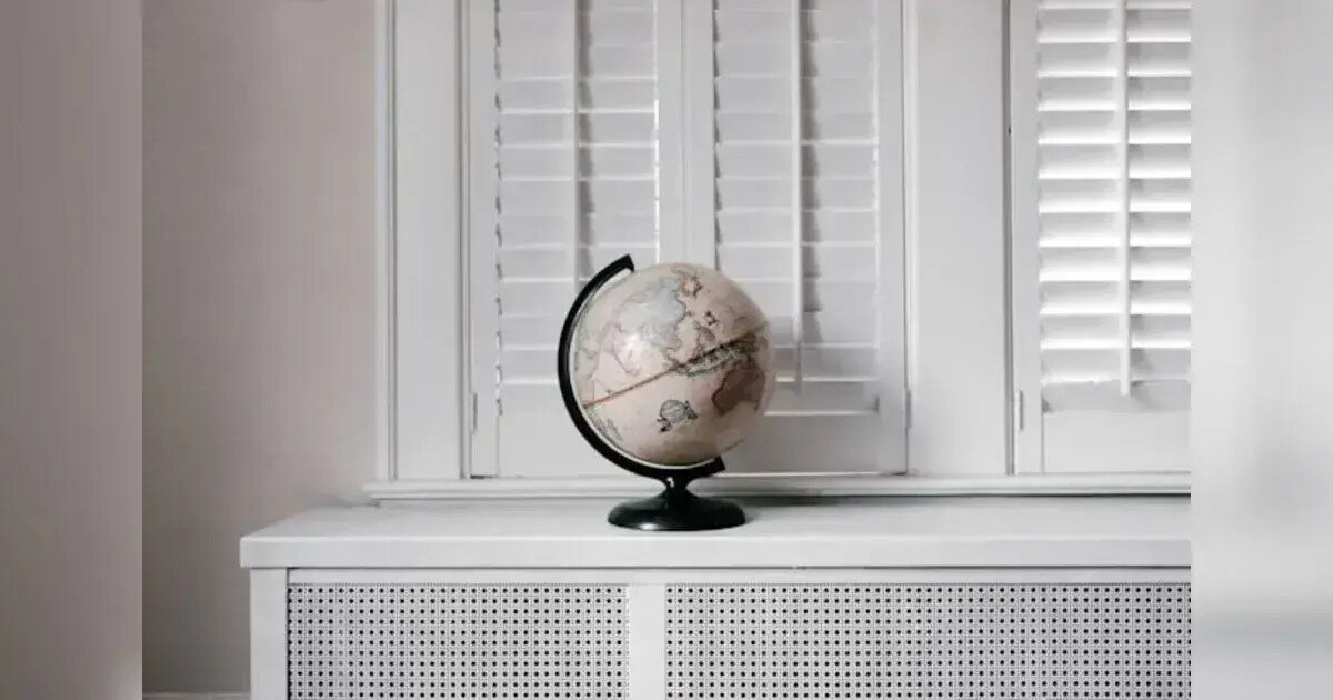Investing In An Unstable World: Strategies For Financial Resilience In Volatile Markets.