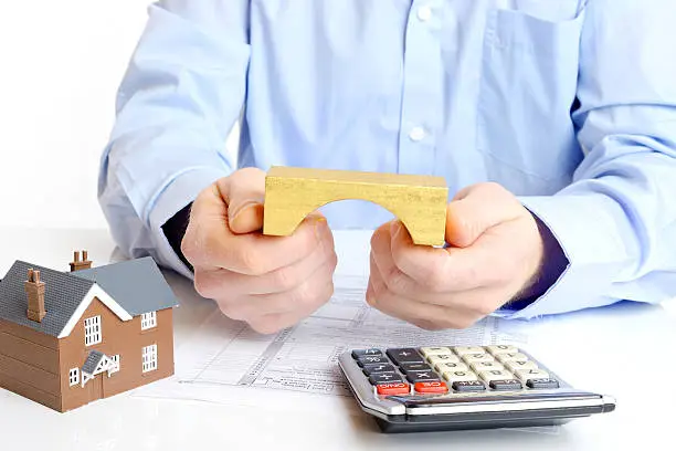 Buying a home: how to use a bridge loan