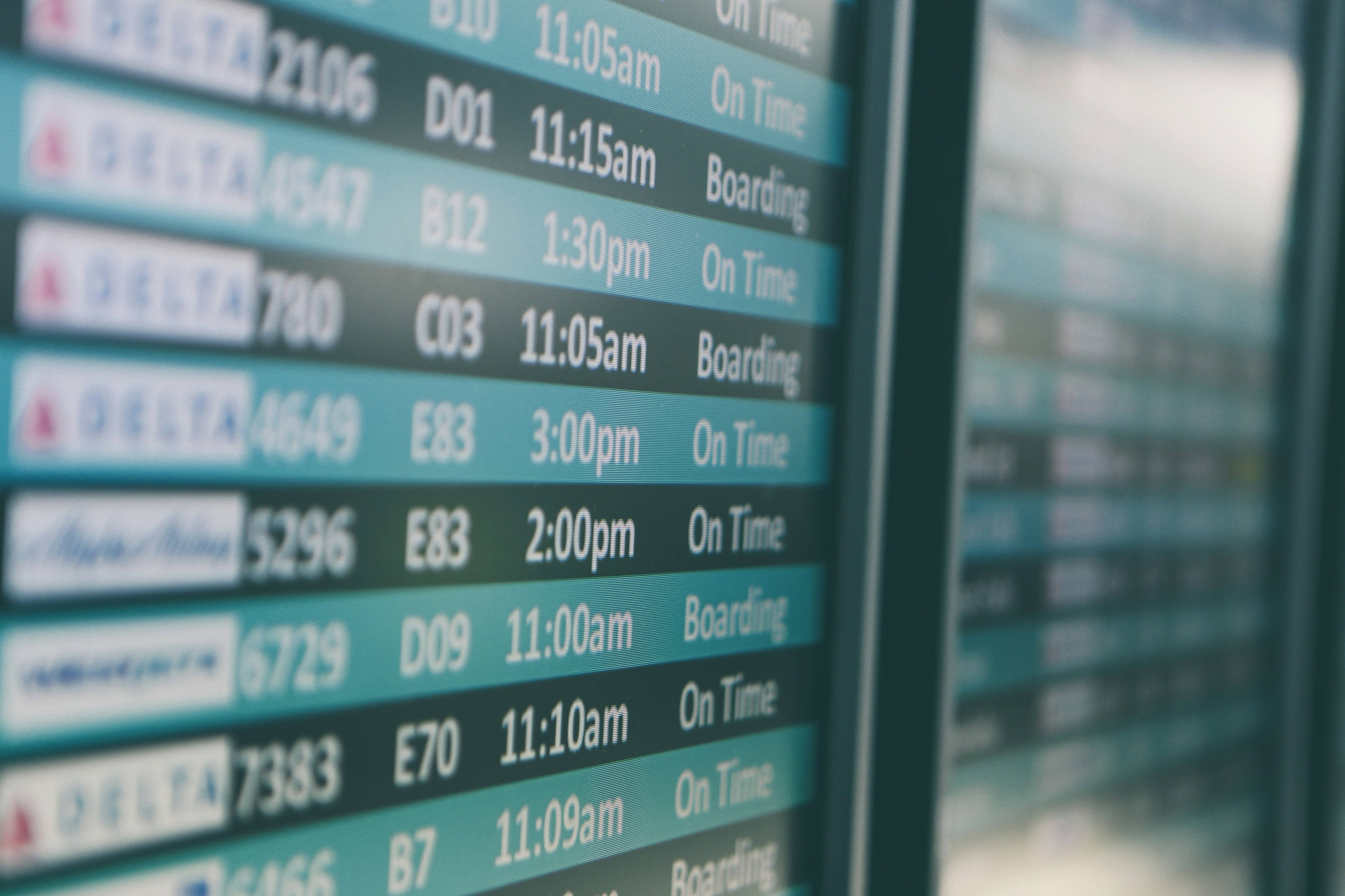 How to Handle Travel Delays and Cancellations: A Comprehensive Guide