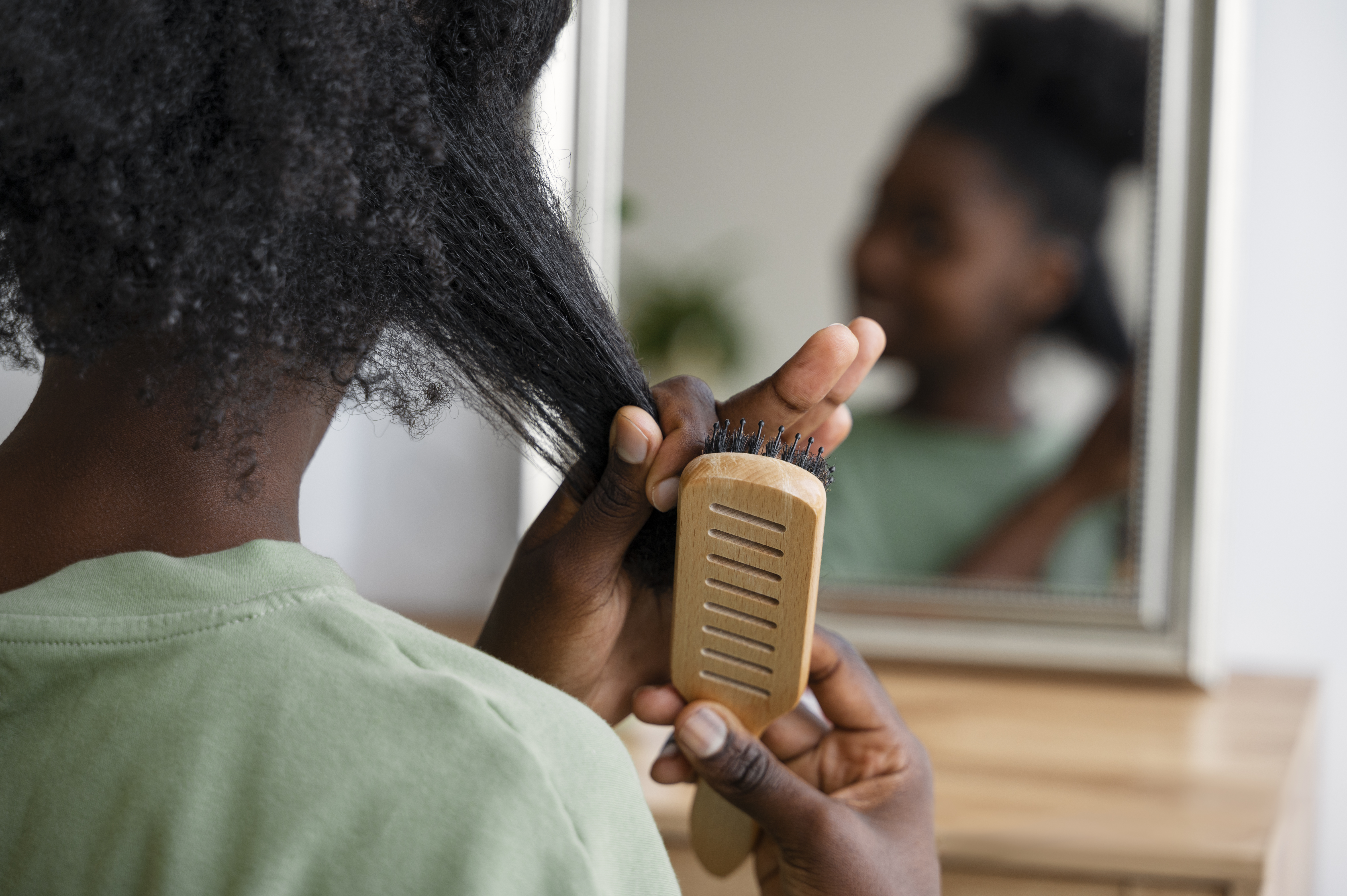 Eco-Friendly Hair Care: Embracing Natural Hair with Sustainable Products and Practices