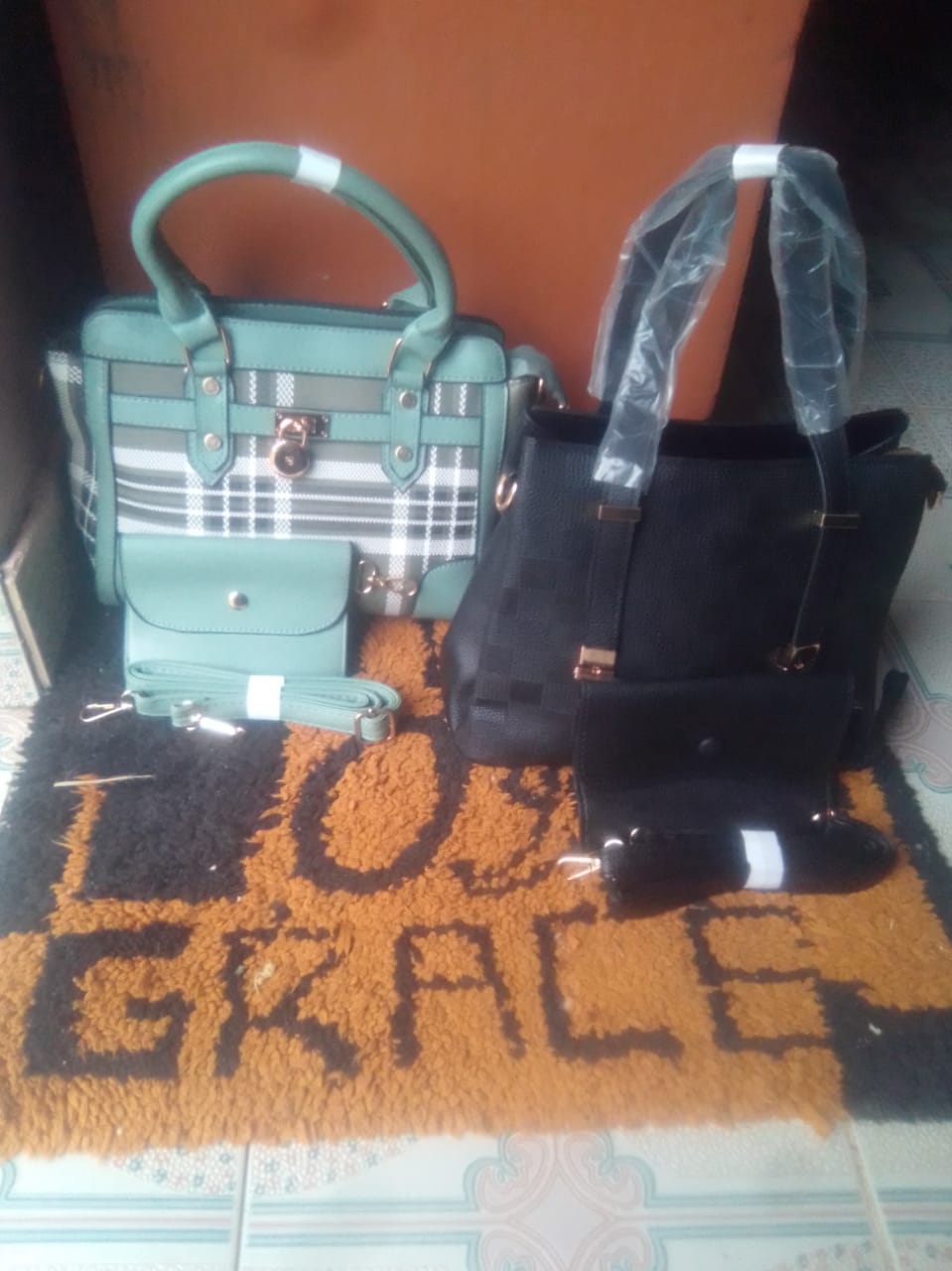 Stylish black hand bags