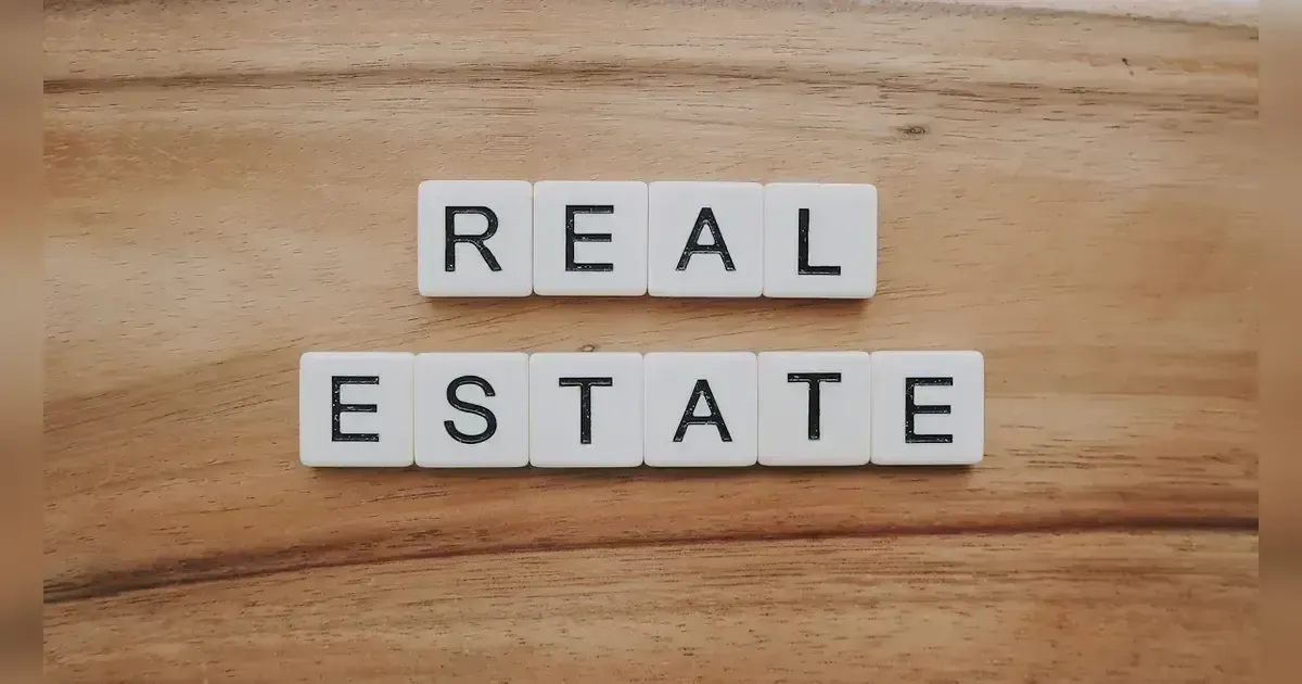 Should Real Estate Agents Hire A Marketing Agency?
