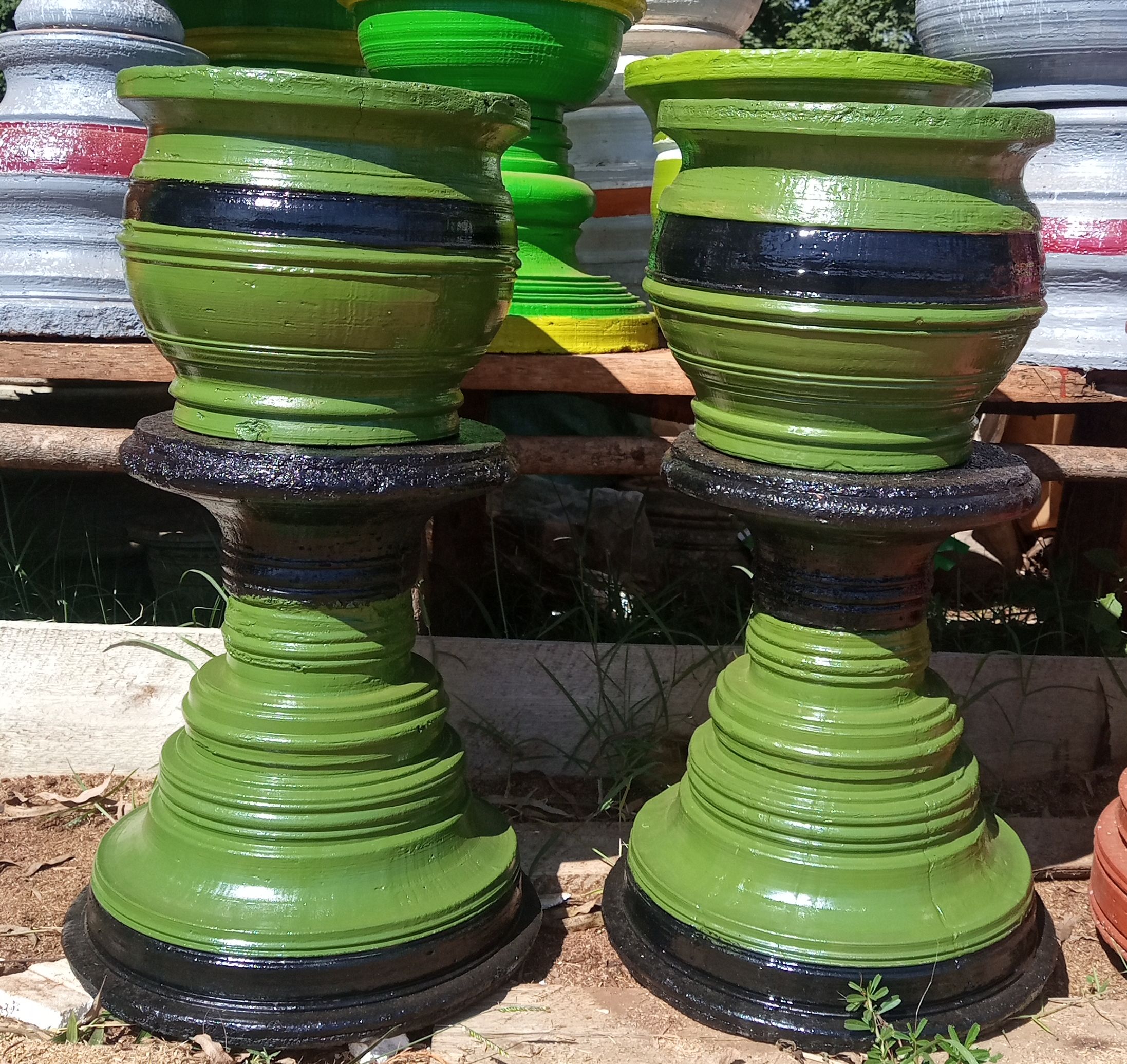 Modern medium size dark green and black stripes creative flower pot design 