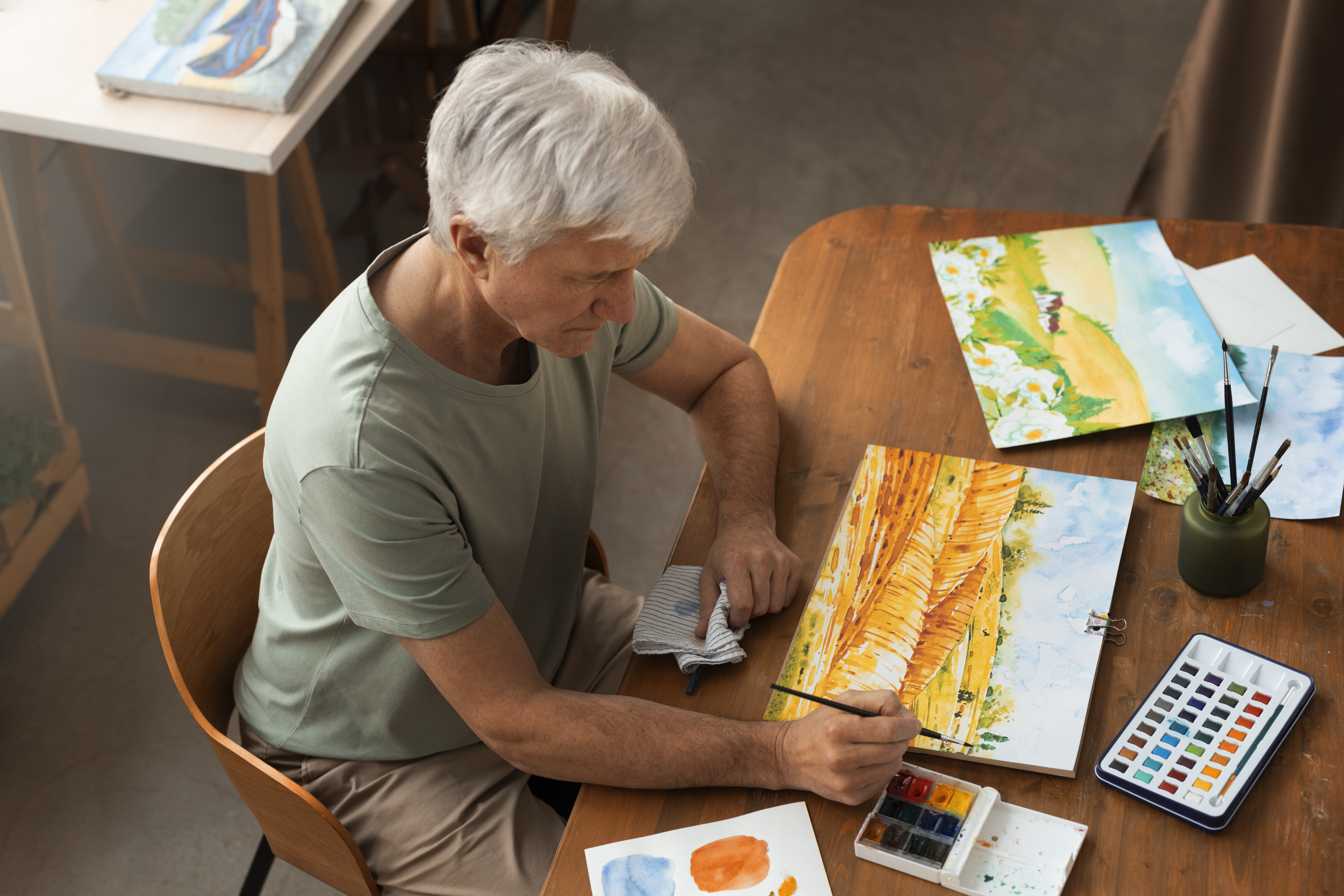 10 Hobbies Retirees Can Turn into an Income