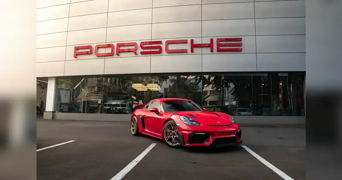 The 2024 Porsche 718