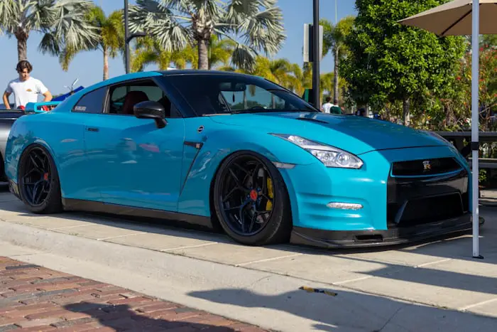 Nissan GT-R: Ultra-high-performance Sport Car