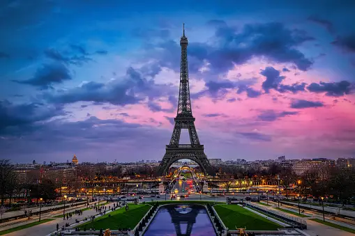 7 Common travel mistakes to avoid in Paris, according to a local