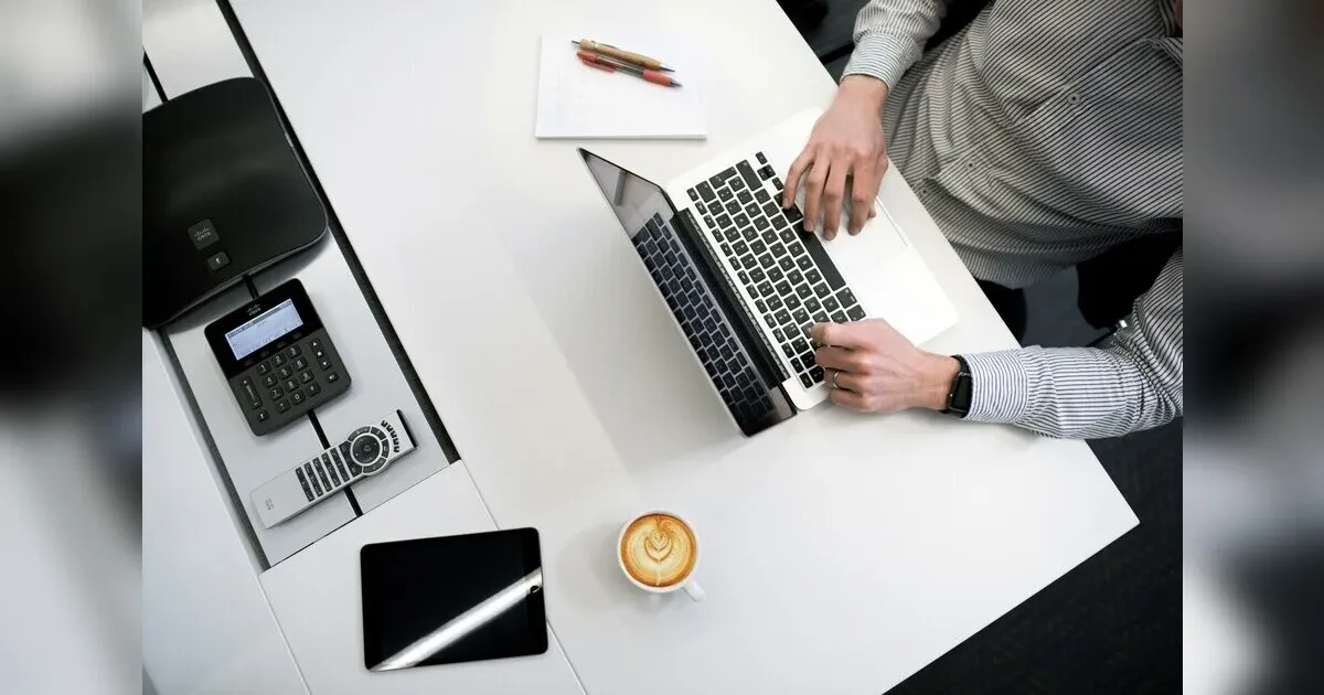 Broke No More: Your Simple Guide To Creating A Budget That Works